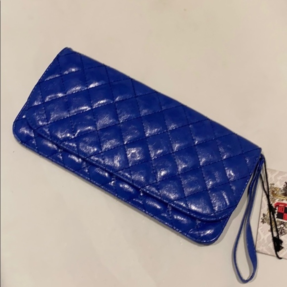 NWT Vegan urban expression Clutch